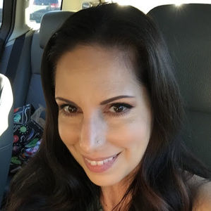 Meet your Posher, Eileen